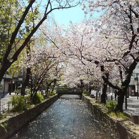 京の宿 西大路 Familie เกียวโต ภายนอก รูปภาพ